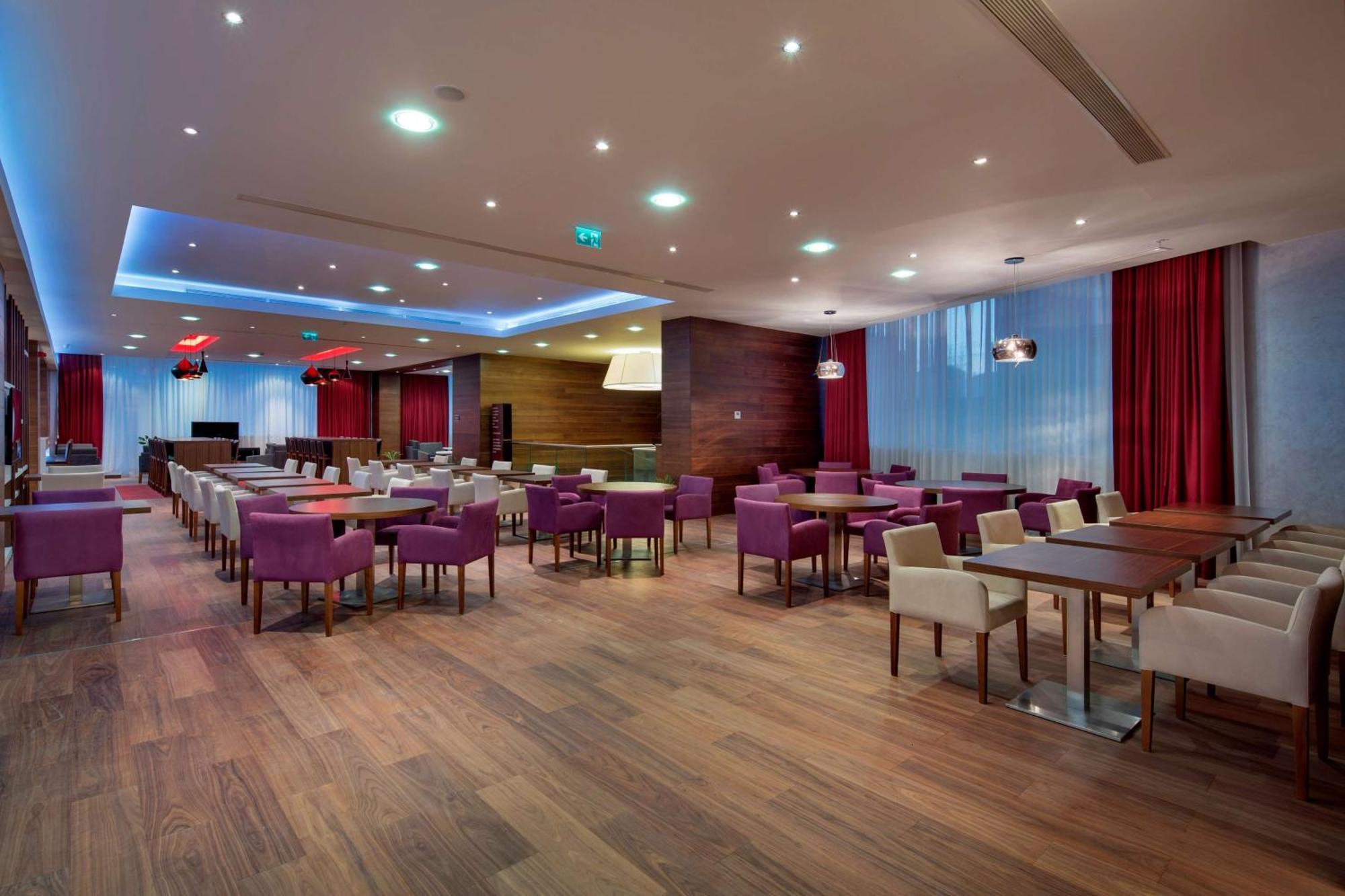 Hampton By Hilton Istanbul Kayasehir Hotel Luaran gambar