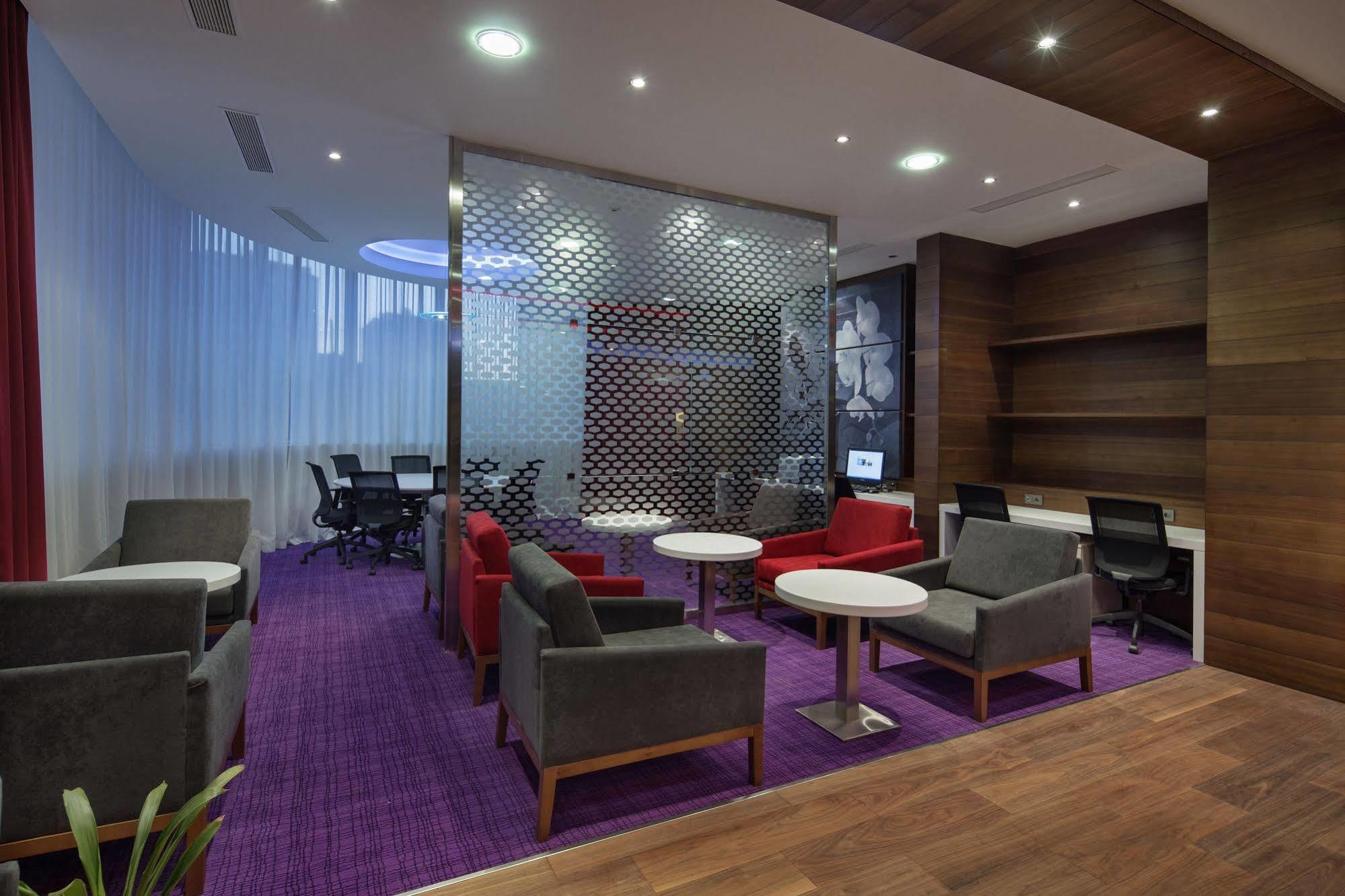 Hampton By Hilton Istanbul Kayasehir Hotel Luaran gambar